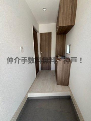 【玄関】 | 神戸市須磨区禅昌寺町1丁目　新築戸建2号棟　仲介手数料無料！ | 玄関です