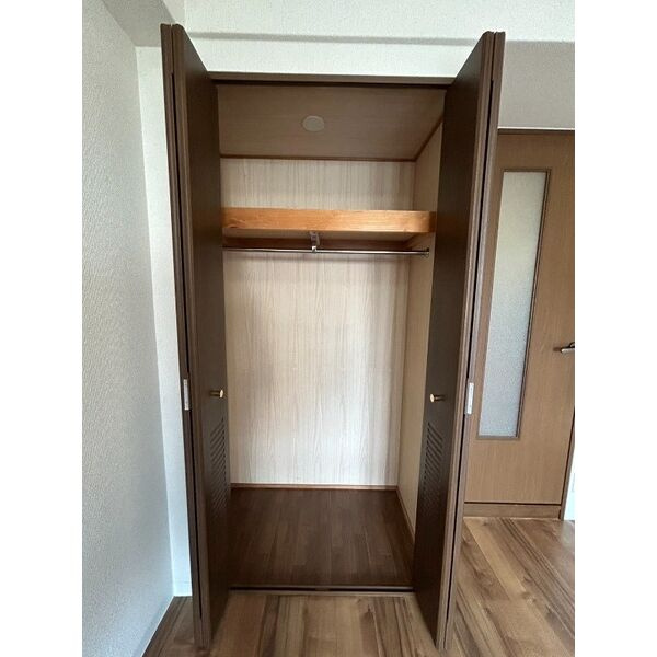 新大阪セレニテのロビー