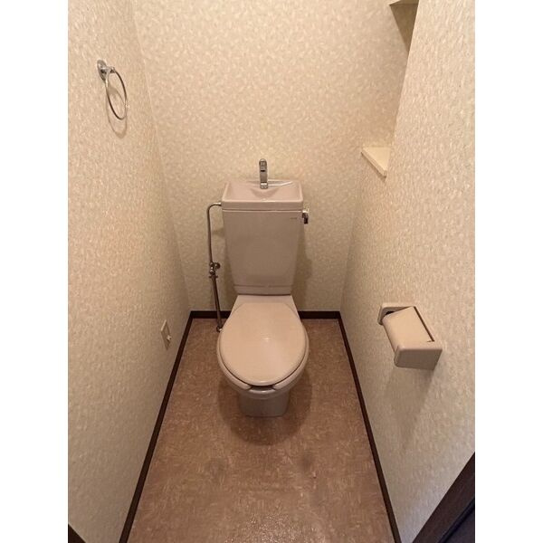 新大阪セレニテの玄関