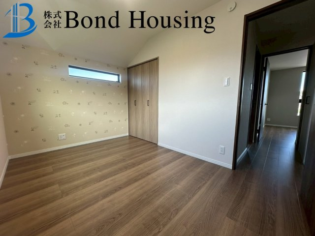 「お車並列2台可」「眺望良好」 南多聞台 限定1棟の洋室