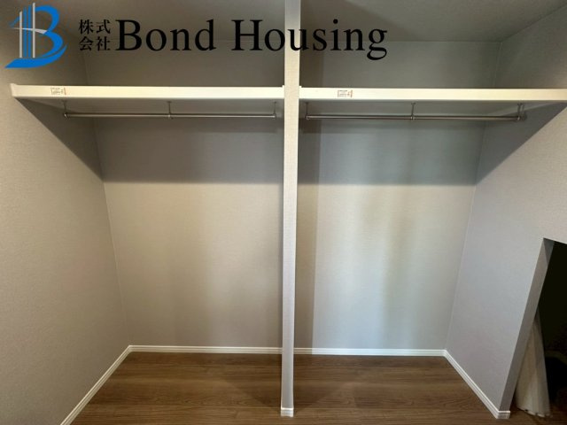 「お車並列2台可」「眺望良好」 南多聞台 限定1棟の収納