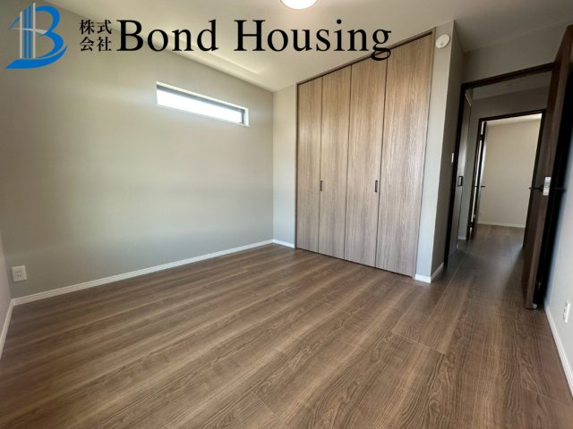 「お車並列2台可」「眺望良好」 南多聞台 限定1棟の洋室