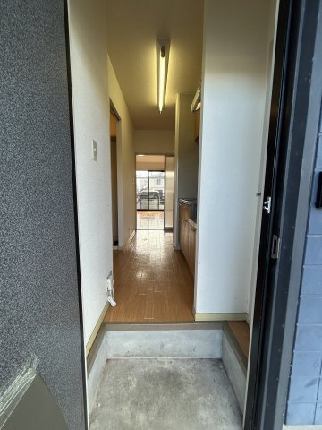 インペリアル　C棟の玄関