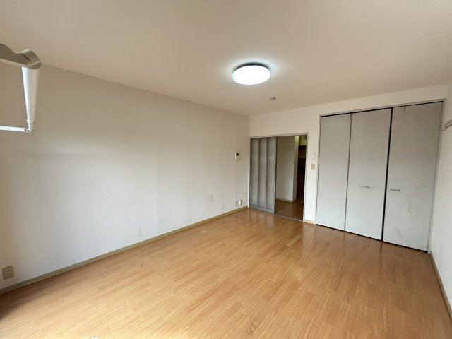 インペリアル　C棟の居間・リビング