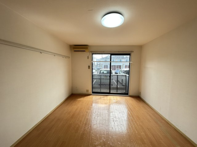 インペリアル　C棟の居間・リビング