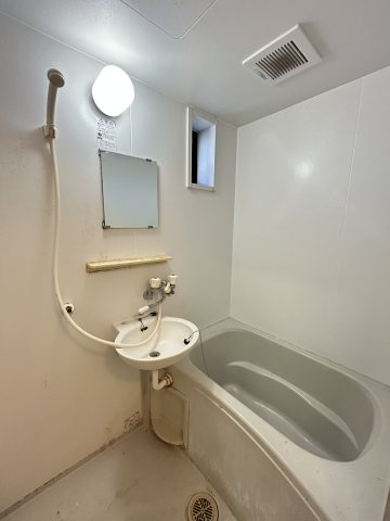 インペリアル　C棟の浴室