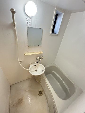 インペリアル　C棟の浴室