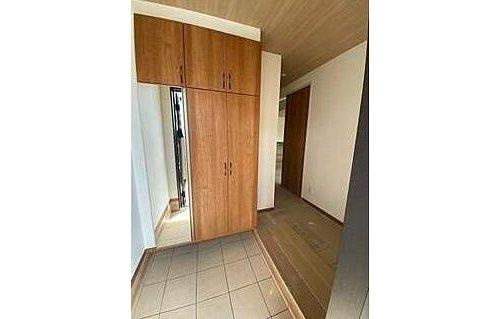 安佐北区可部1丁目の玄関|（Ｂ）並列駐車２台可☆ＪＲ河戸帆待川駅徒歩５分◎駅まで平地