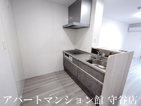 E’clat（エクラ）のキッチン