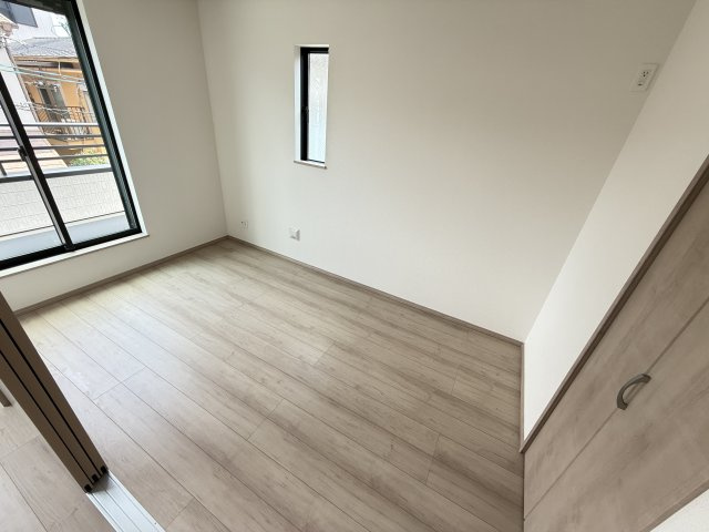 東区菩提町2丁　新築一戸建ての洋室