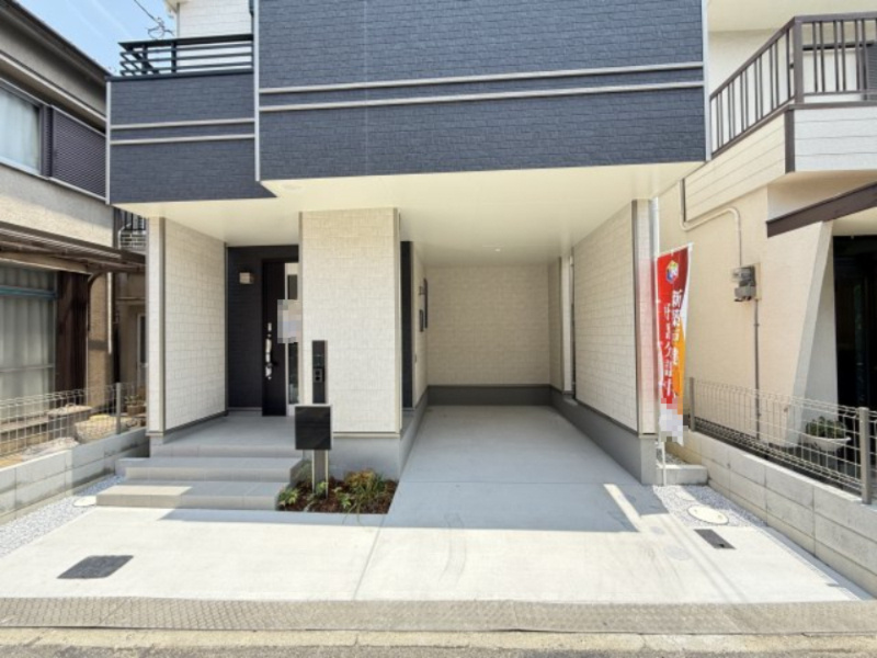 東区菩提町2丁　新築一戸建ての駐車場