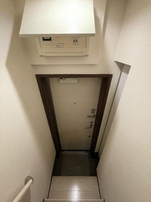 【玄関】 | アヴニール上北沢