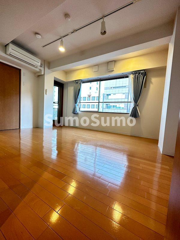 マイファーレ神戸の居間・リビング