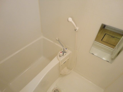 【浴室】 | リバーアップ六実 | バス