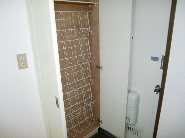 リバーサイドの玄関|シューズボックス