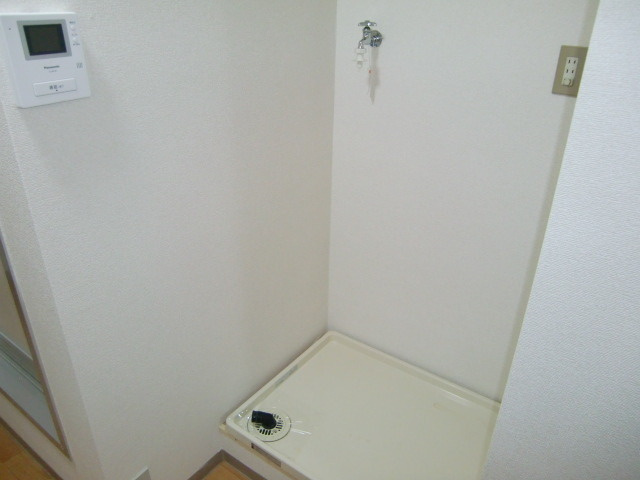 リバーサイドの内装|室内洗濯パン