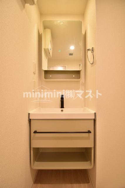 セレニテ谷九プリエの洗面所