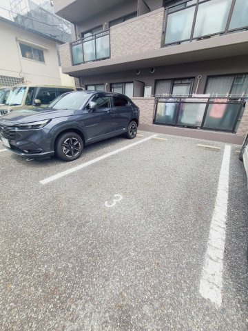 ソレアード上甲子園の駐車場