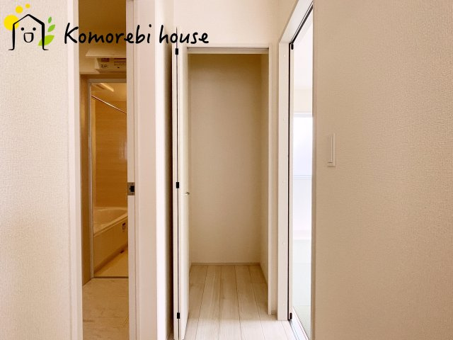 北本市西高尾2丁目　新築一戸建て　ブルーミングガーデン　02の収納|便利な収納スペースです