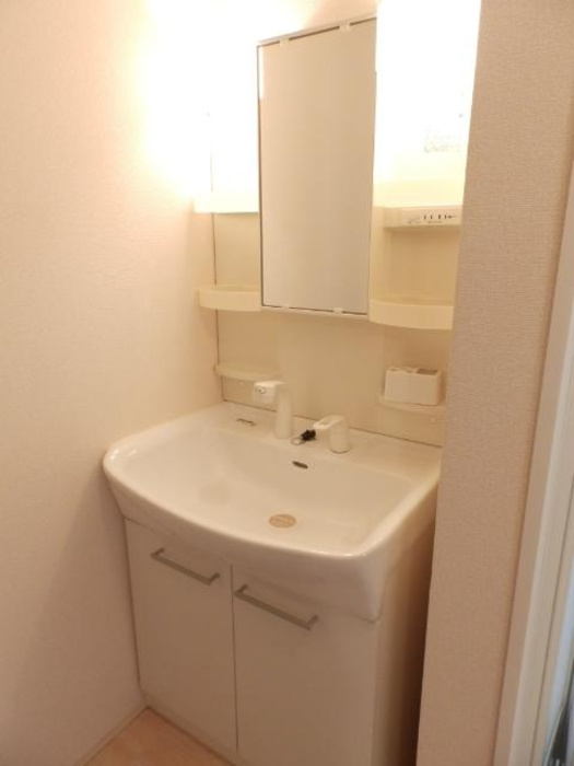 Rakura・ATAGOの独立洗面台|洗髪洗面化粧台