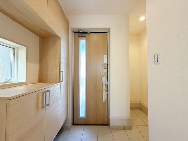 岸和田市今木町2期　新築一戸建の玄関