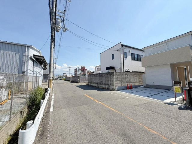 岸和田市今木町2期　新築一戸建の前面道路含む現地写真