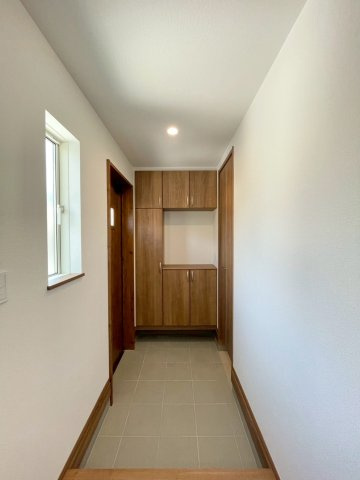 【玄関】 | 高崎市下佐野町4期　1号棟