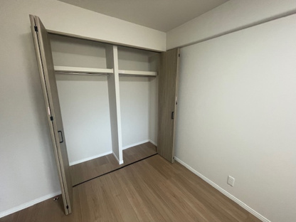 【収納】サーパス慶万第２ 