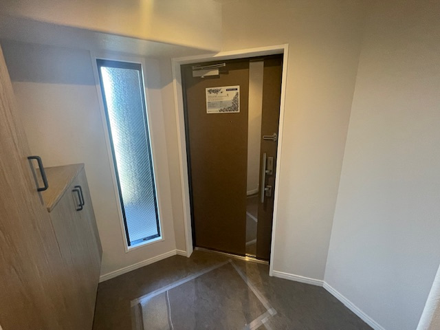 【玄関】サーパス慶万第２ 