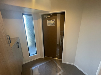 【玄関】サーパス慶万第２ 