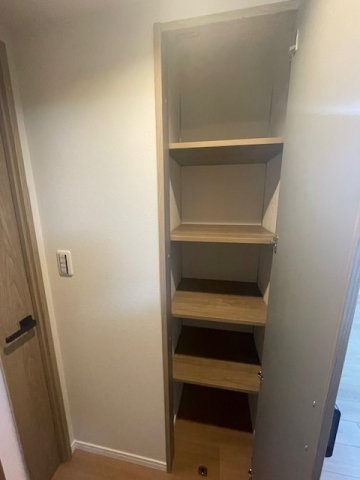 【収納】サーパス慶万第２ 