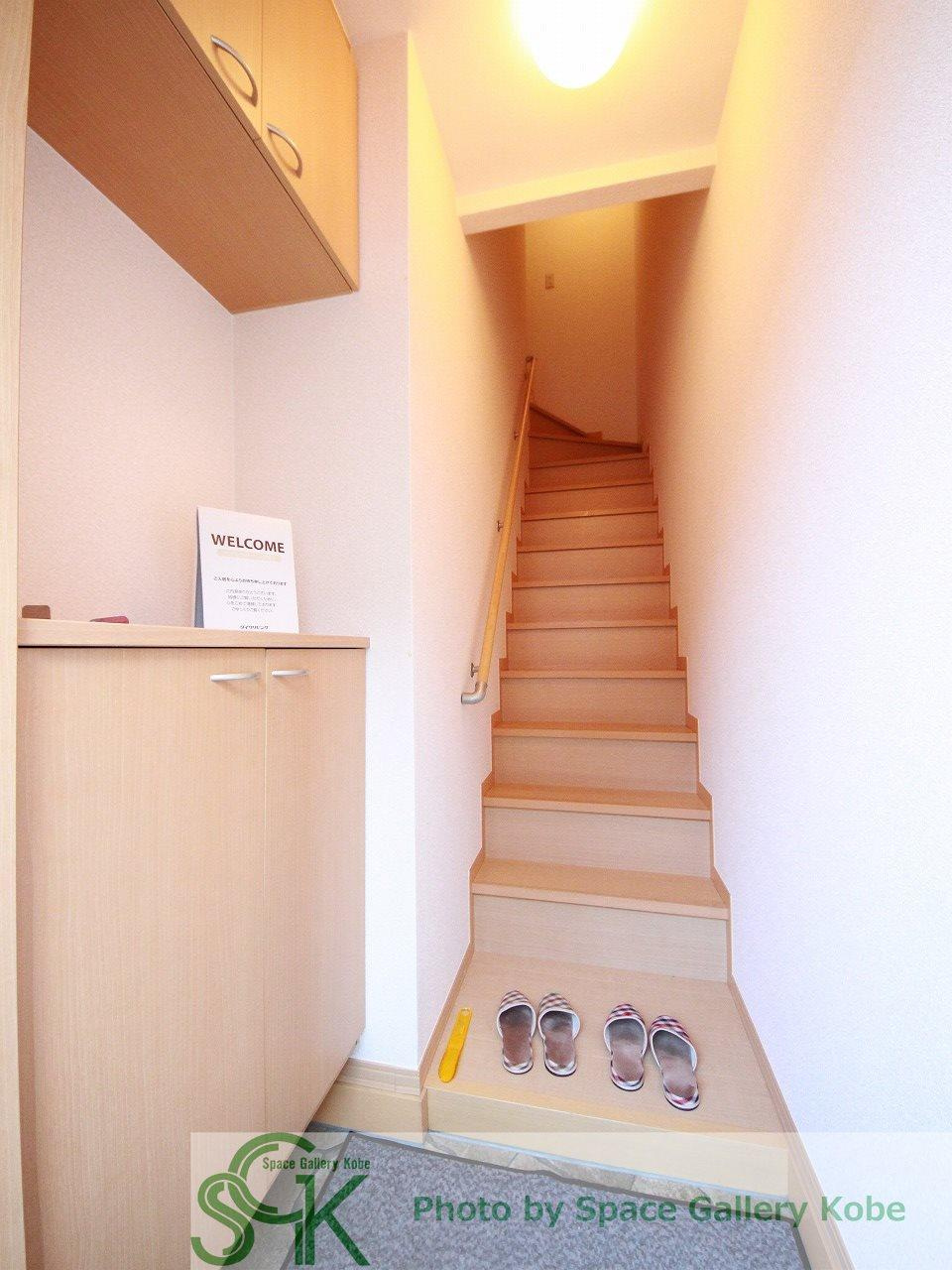セジュール名谷Ⅱの玄関|※お部屋により仕様が異なる場合があります。