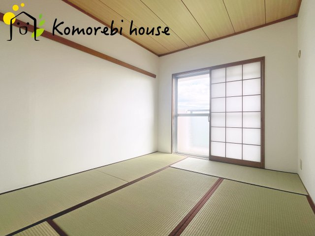 グラン・ドムール北上尾の和室|畳の上でゆっくりとくつろげる和室です