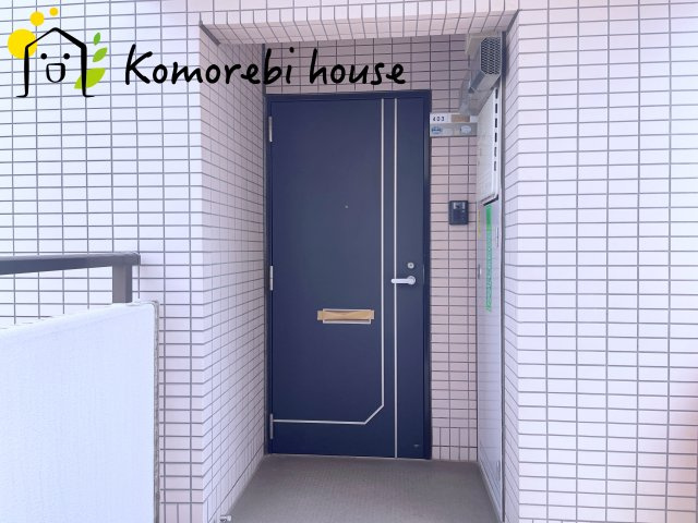 グラン・ドムール北上尾の玄関|収納もある玄関です