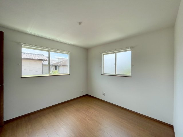 【洋室】 | 高崎市並榎町6期　1号棟