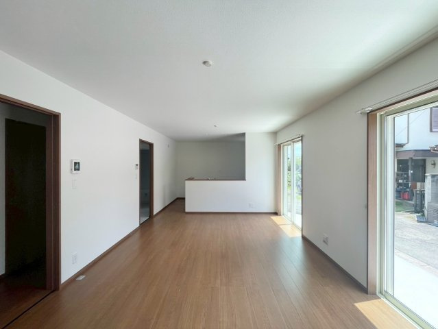 【居間・リビング】 | 高崎市並榎町6期　1号棟