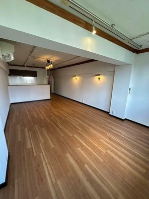 【居間・リビング】 | ニュー赤坂コーポラス