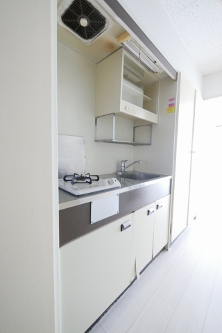 b-residence長束のキッチン|お料理しやすいキッチンです