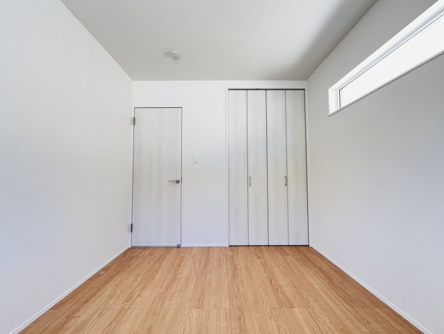 東海市中央町6丁目65-3『仲介手数料無料』新築戸建ての洋室