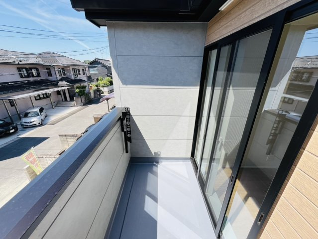 東海市中央町6丁目65-3『仲介手数料無料』新築戸建てのバルコニー