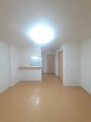 【居間・リビング】 | ガーデニアＫ・Ⅲ | おしゃれな居間です