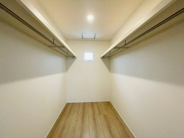 【商談中】ダイマルタウン　羽島郡笠松町北及第７　全３区画分譲の収納|WICです。