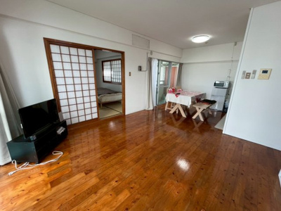  | メゾンリベルテ港町