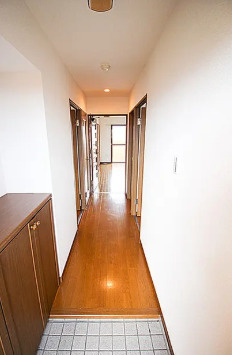 熊本市中央区水前寺１丁目の賃貸マンションの玄関