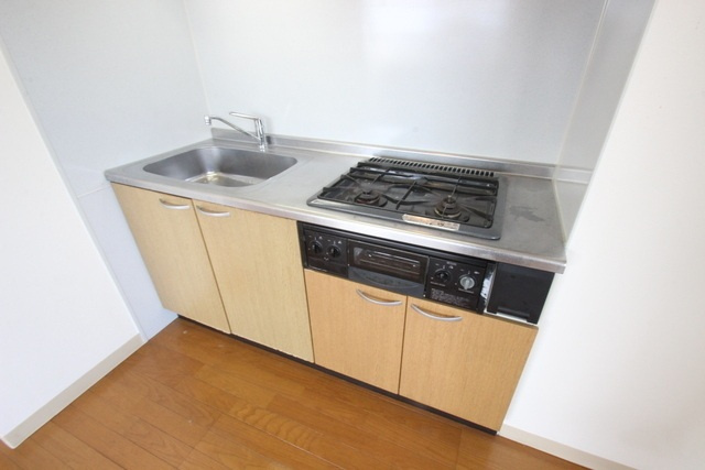 ＲＥＳＩＤＥＮＣＥ西宮三篠町公園のキッチン|キッチンでお料理をお楽しみください