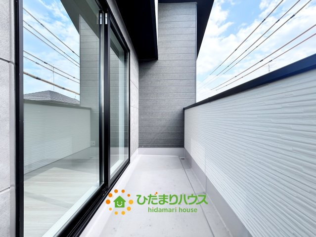 久喜市本町10期　新築一戸建て　02　リガーレのバルコニー