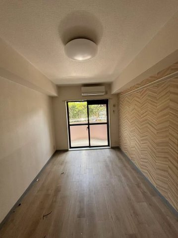 プラザ哲学堂の居間・リビング