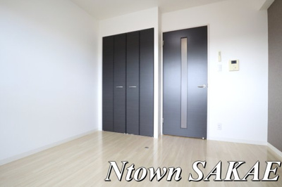 【居間・リビング】 | スカイホース | こちらの居間で趣味の時間をお楽しみください