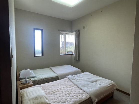 【洋室】 | 天城高原スカイヒルズA棟