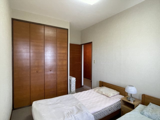 【洋室】 | 天城高原スカイヒルズA棟